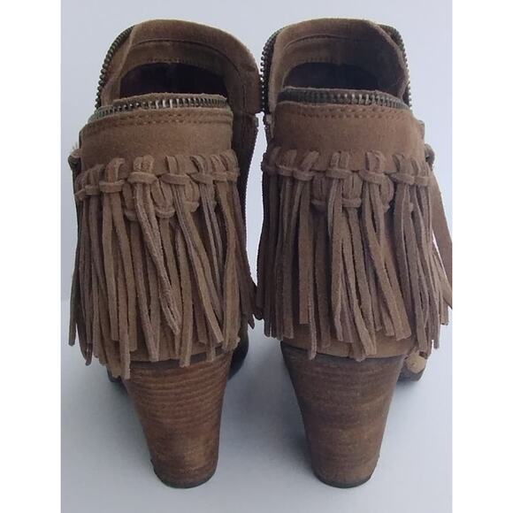 DV Dolce Vita Hiro Western Heel Ankle Boot Booties with Fringe Size 8 Tan - Picture 10 of 11